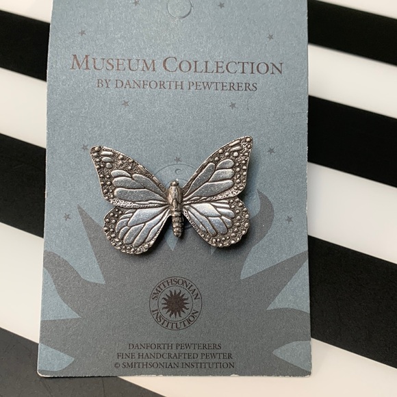 Vintage Pewter Butterfly Pin - Picture 1 of 3